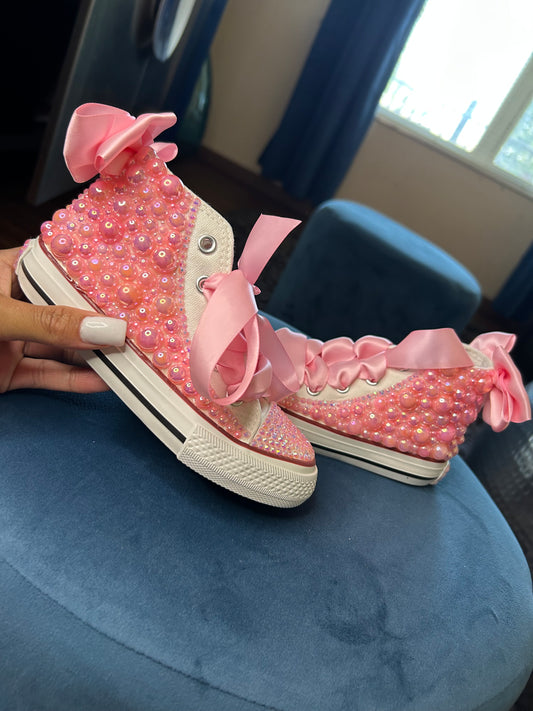 Pink Bubble Gum pearl Shoes 💕